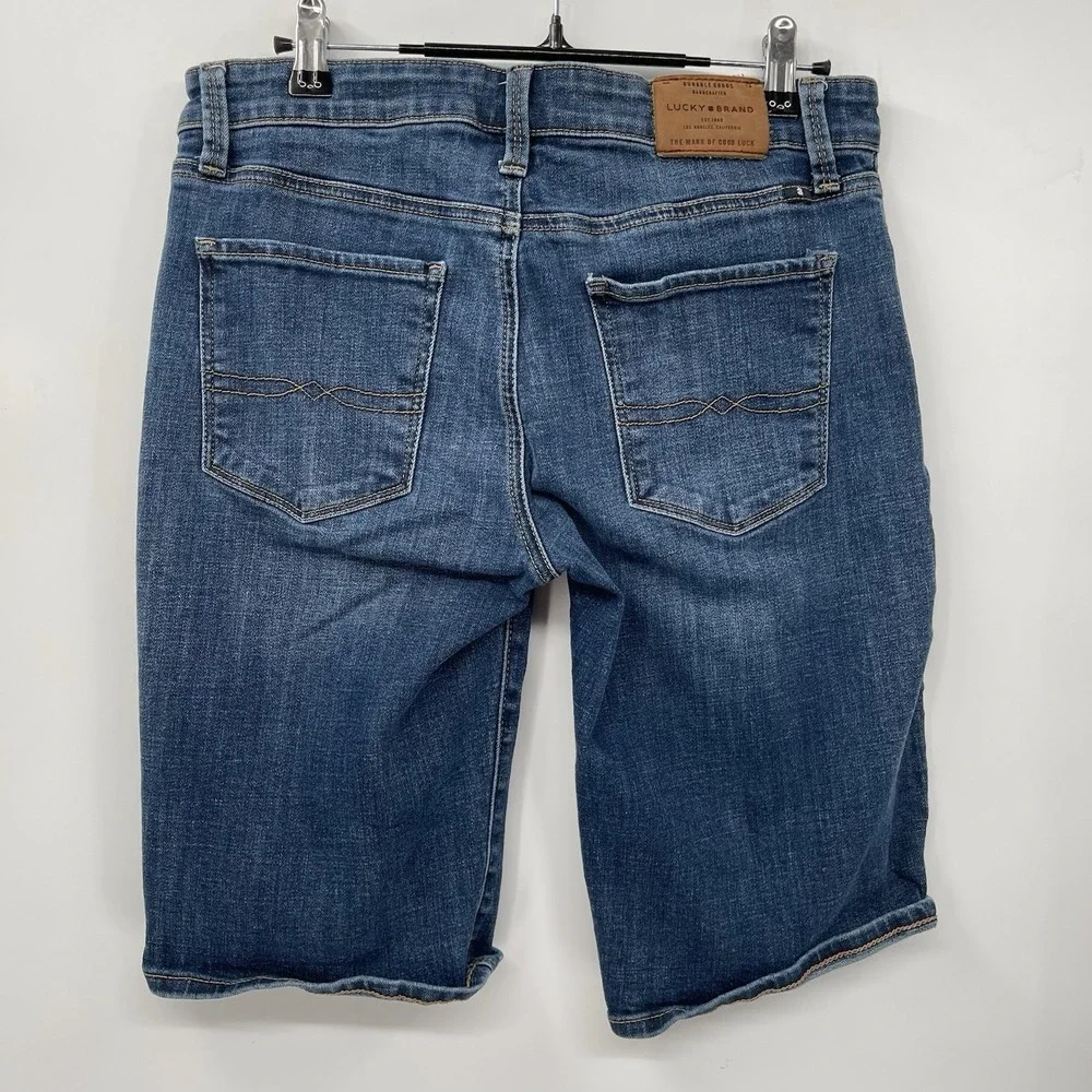 Lucky Brand 4/27 Bermuda Shorts‎ Womens Blue Medium Wash Stretch Denim Casual